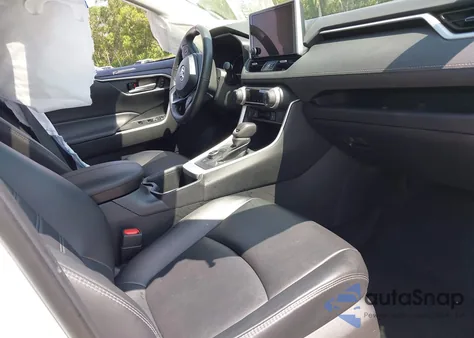 2024 Toyota Rav4 Hybrid Xle Premium z USA, uszkodzony, nr VIN 4T3B6RFV5RU145204